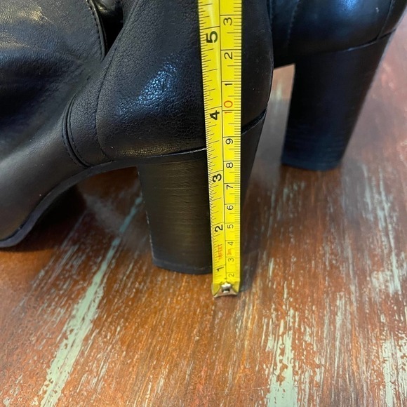 STEVE MADDEN Women's Leather Ankle Boots 40/ 8 US - Picture 7 of 8